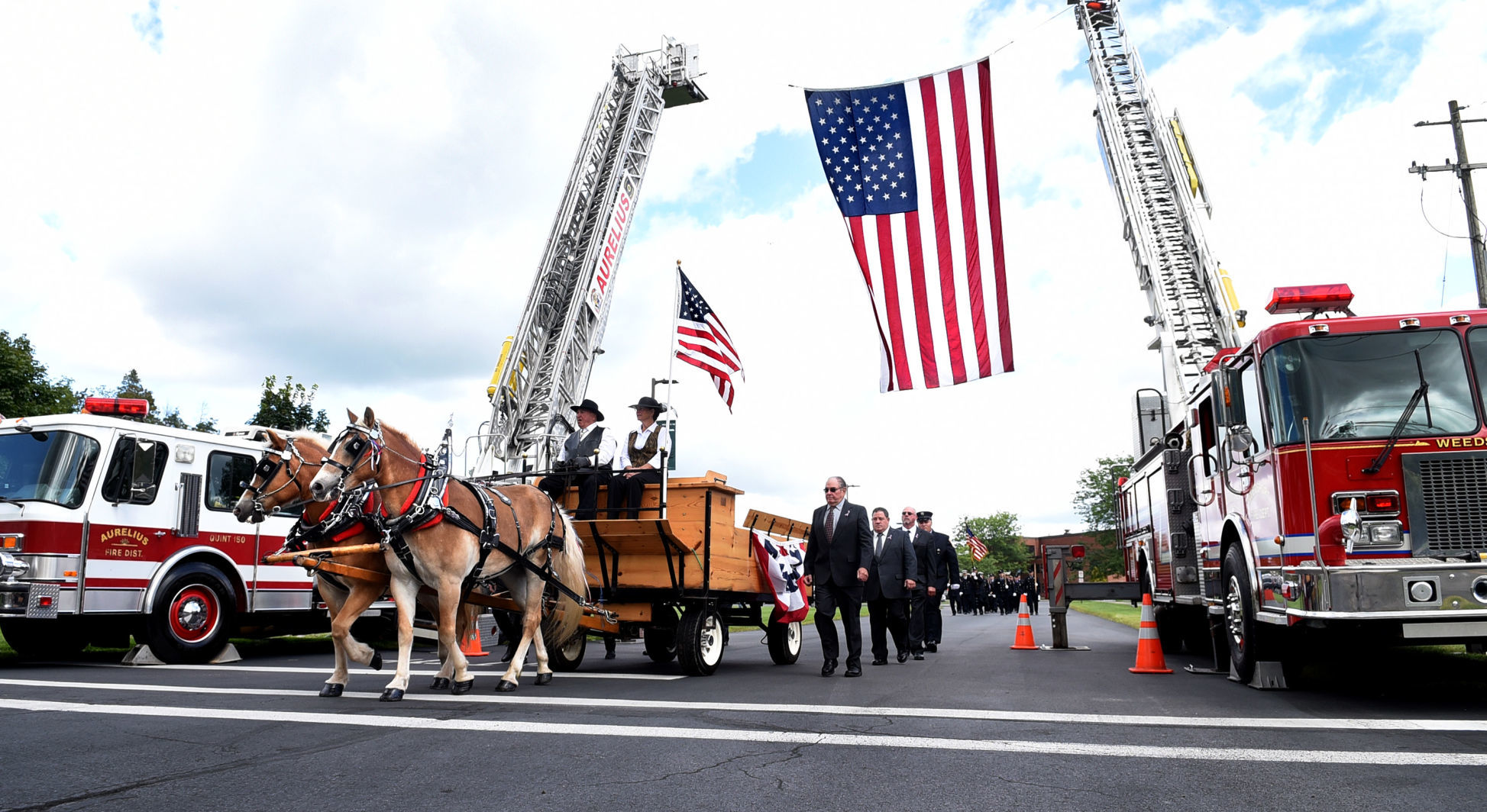 Steve McLoud Funeral 21.JPG